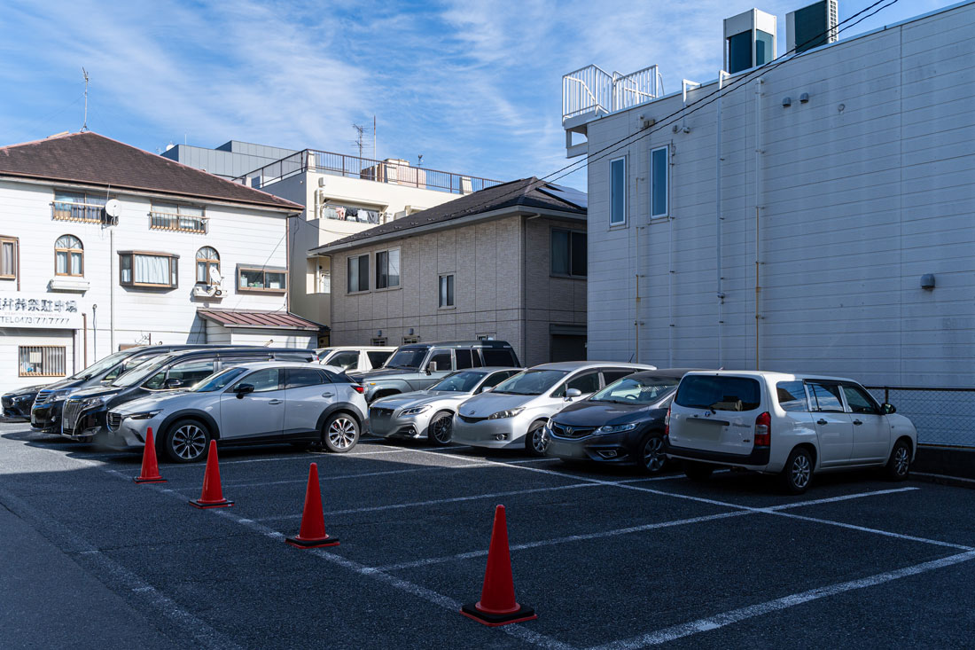 藤井祭典八幡斎場の駐車場